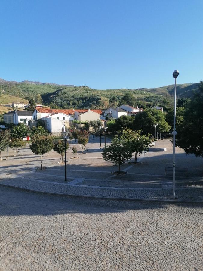 Governo'S House Melo Esterno foto